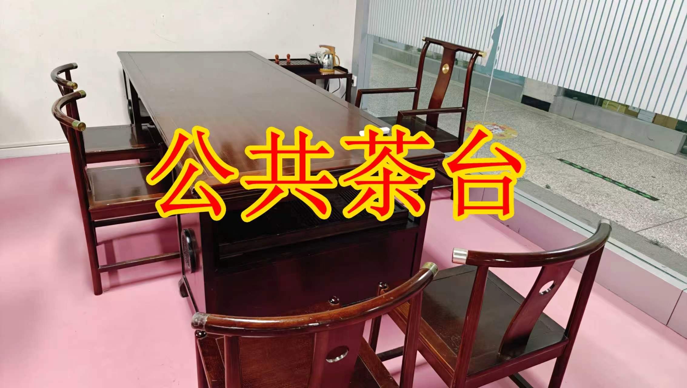 涧河东路面积灵活：小面积办公室至大面积办公、经营空间均可选择； 部分房源可注册公司，满足企业办公需求； 商铺临街，具备上下水、用电等经营条件； 适合副食品、茶叶、酒水、百货、电商、培训、办公等多种行业。